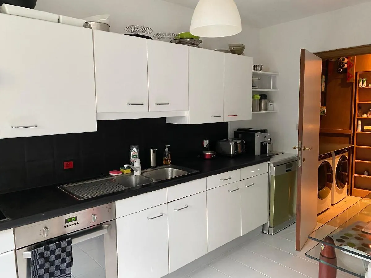 Homestay Perk25A Apartment Steenokkerzeel Belgium